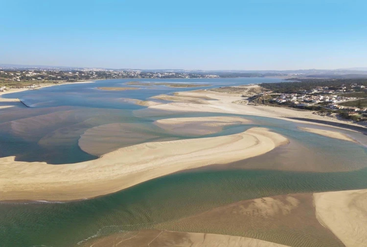 Moradia T3 para Venda em Caldas da Rainha - Santo Onofre e Serra do Bouro Foto 21