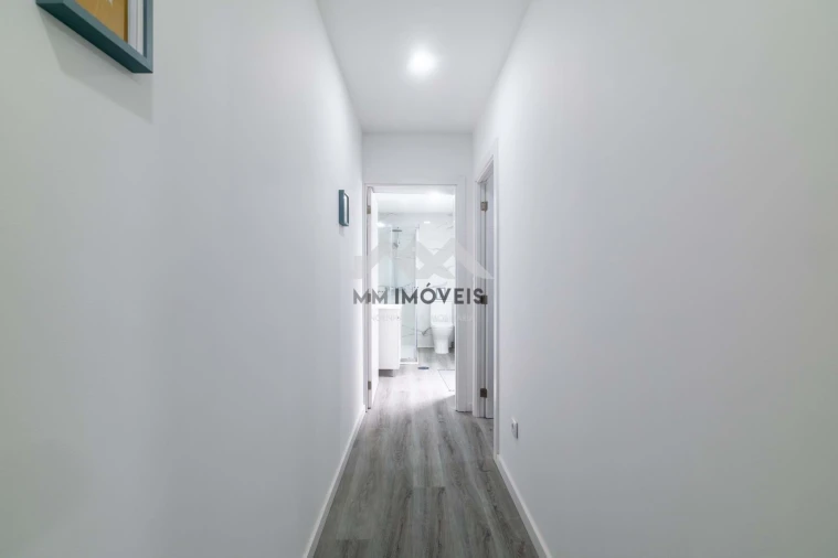 Moradia T1 para Venda em Cedofeita, Santo Ildefonso, Sé, Miragaia, São Nicolau e Vitória Foto 2