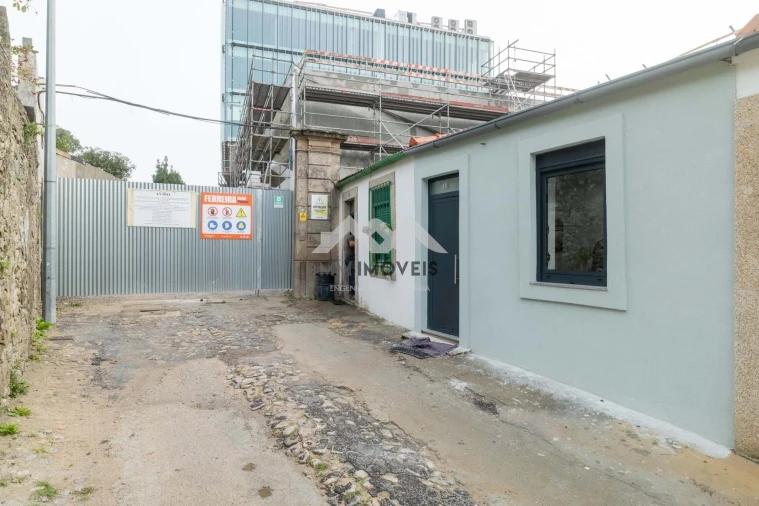 Moradia T1 para Venda em Cedofeita, Santo Ildefonso, Sé, Miragaia, São Nicolau e Vitória Foto 30