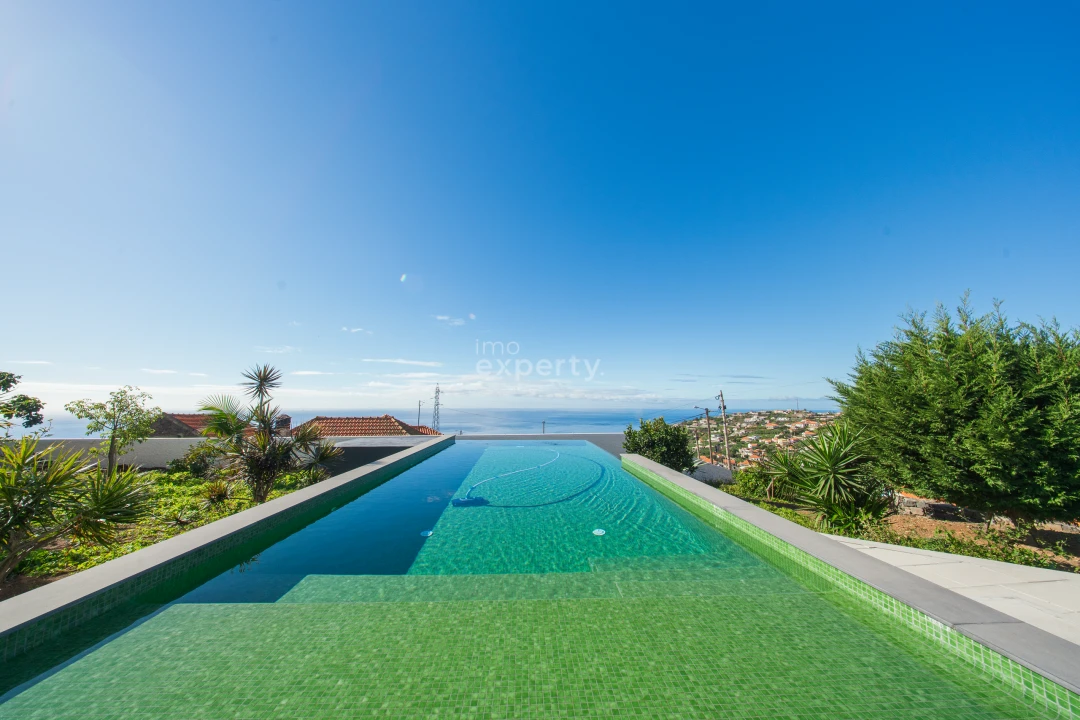 Moradia T3 para Venda em Ponta do Sol Foto 2