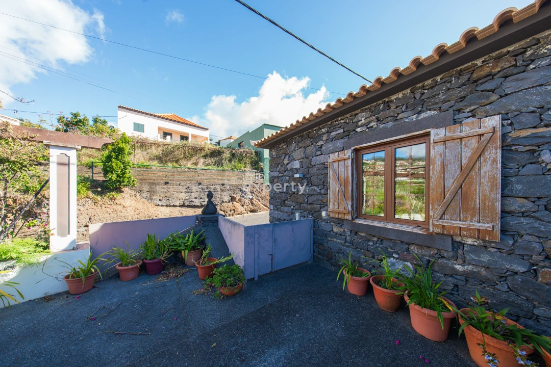 Moradia T3 para Venda em Ponta do Sol Foto 9