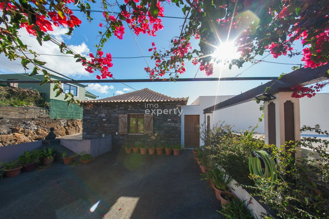 Moradia T3 para Venda em Ponta do Sol Foto 8