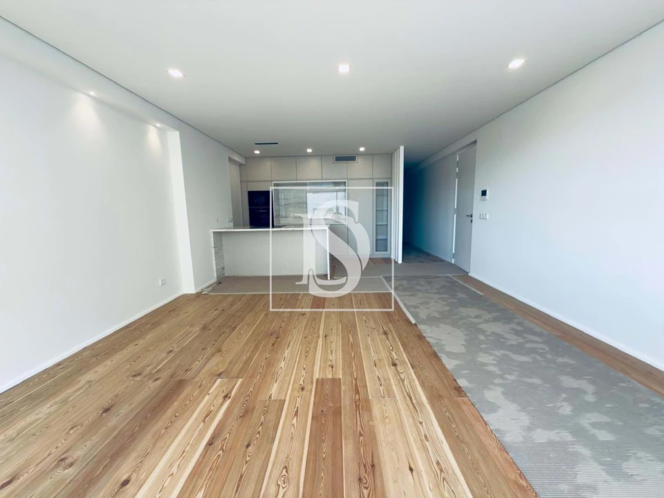 Apartamento T2 para Venda em Creixomil Foto 10