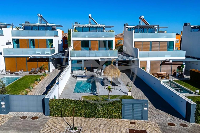 Moradia T3 para Venda em Conceição e Cabanas de Tavira Foto 2