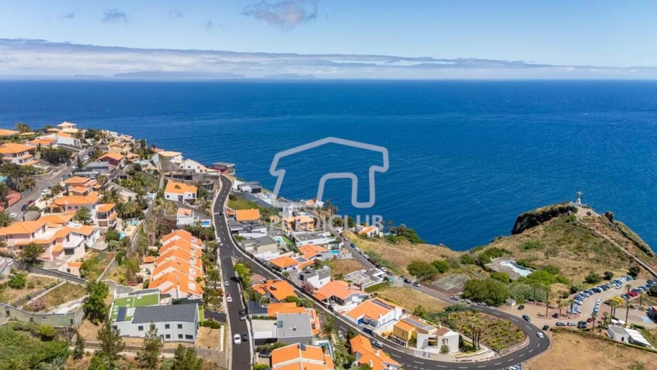 Moradia T6 para Venda em Caniço Foto 91