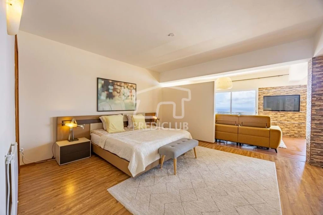 Moradia T6 para Venda em Caniço Foto 62