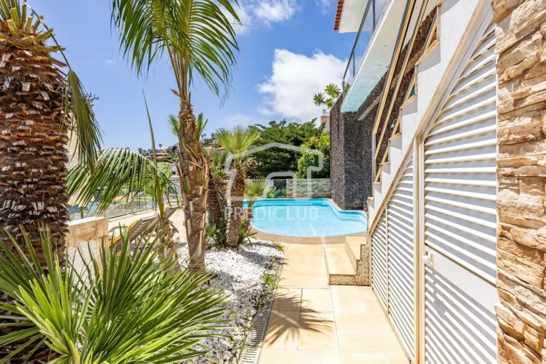 Moradia T6 para Venda em Caniço Foto 77