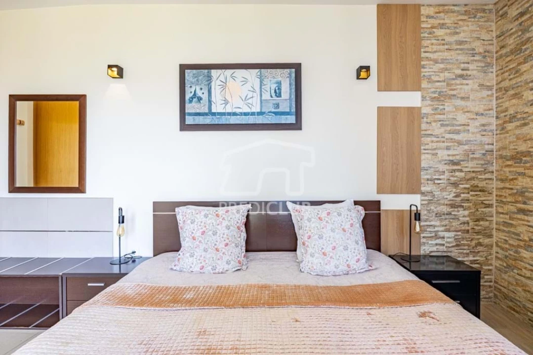 Moradia T6 para Venda em Caniço Foto 73