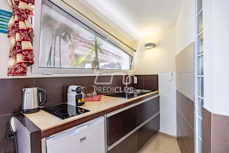 Moradia T6 para Venda em Caniço Foto 74