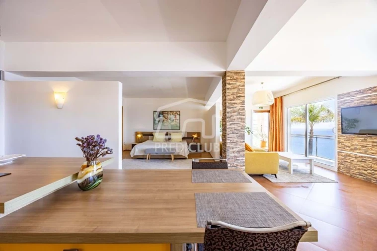 Moradia T6 para Venda em Caniço Foto 58