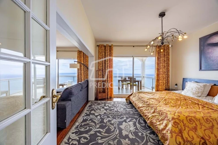 Moradia T6 para Venda em Caniço Foto 28