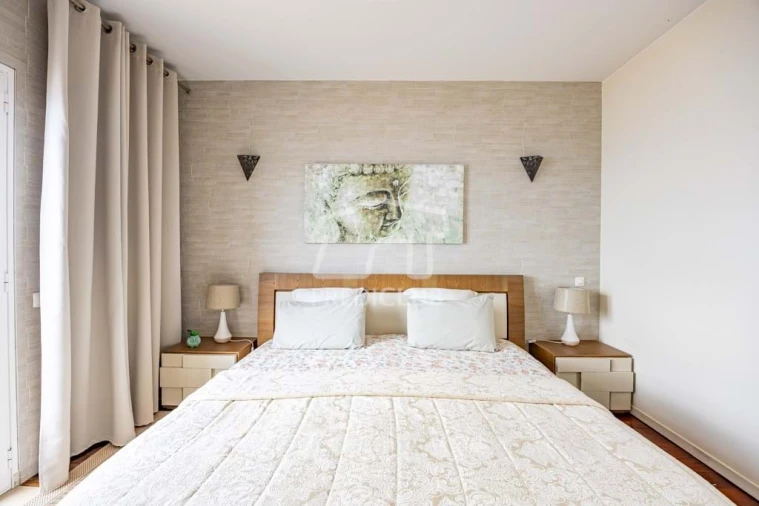 Moradia T6 para Venda em Caniço Foto 15