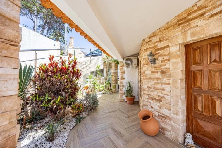 Moradia T6 para Venda em Caniço Foto 80