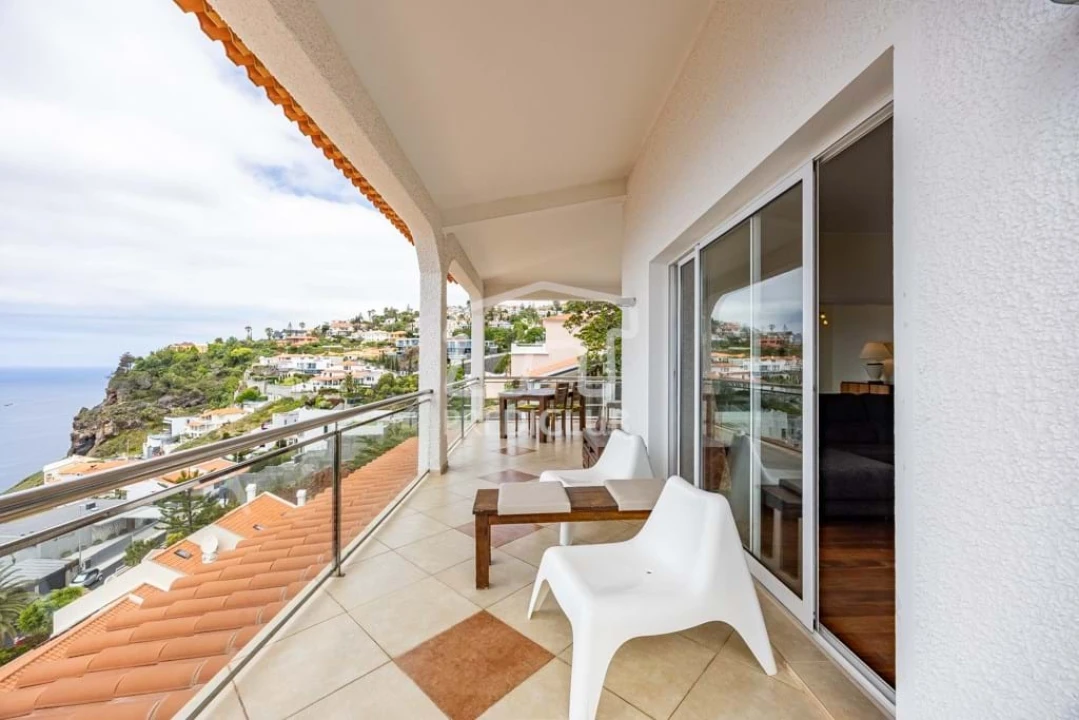 Moradia T6 para Venda em Caniço Foto 40