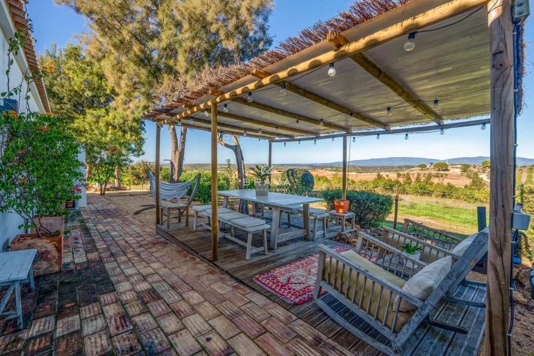 Moradia T5 para Venda em Estômbar e Parchal Foto 17