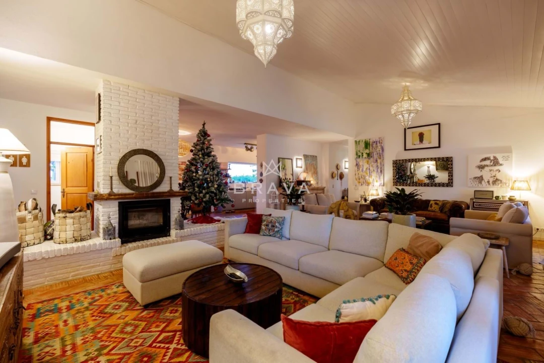 Moradia T5 para Venda em Estômbar e Parchal Foto 52