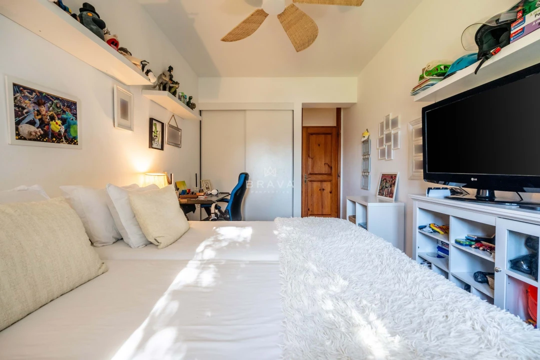 Moradia T5 para Venda em Estômbar e Parchal Foto 29