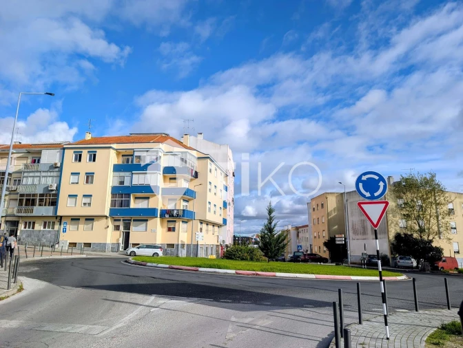 Apartamento T3 para Venda em Amora Foto 17