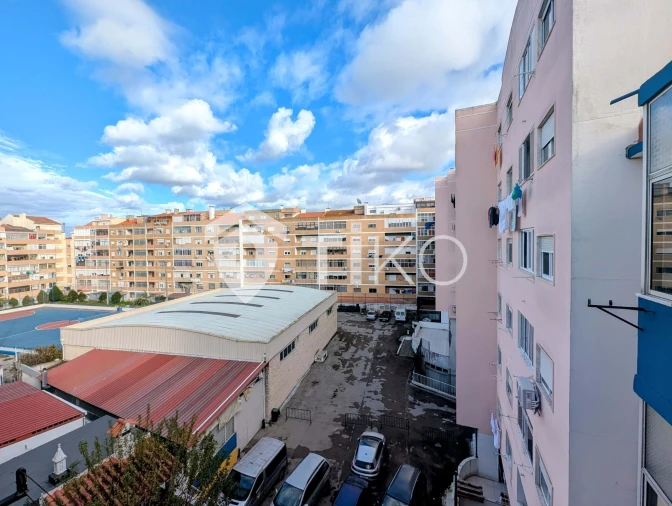 Apartamento T3 para Venda em Amora Foto 16