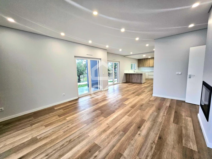 Moradia T3 para Venda em Santo Isidoro Foto 20