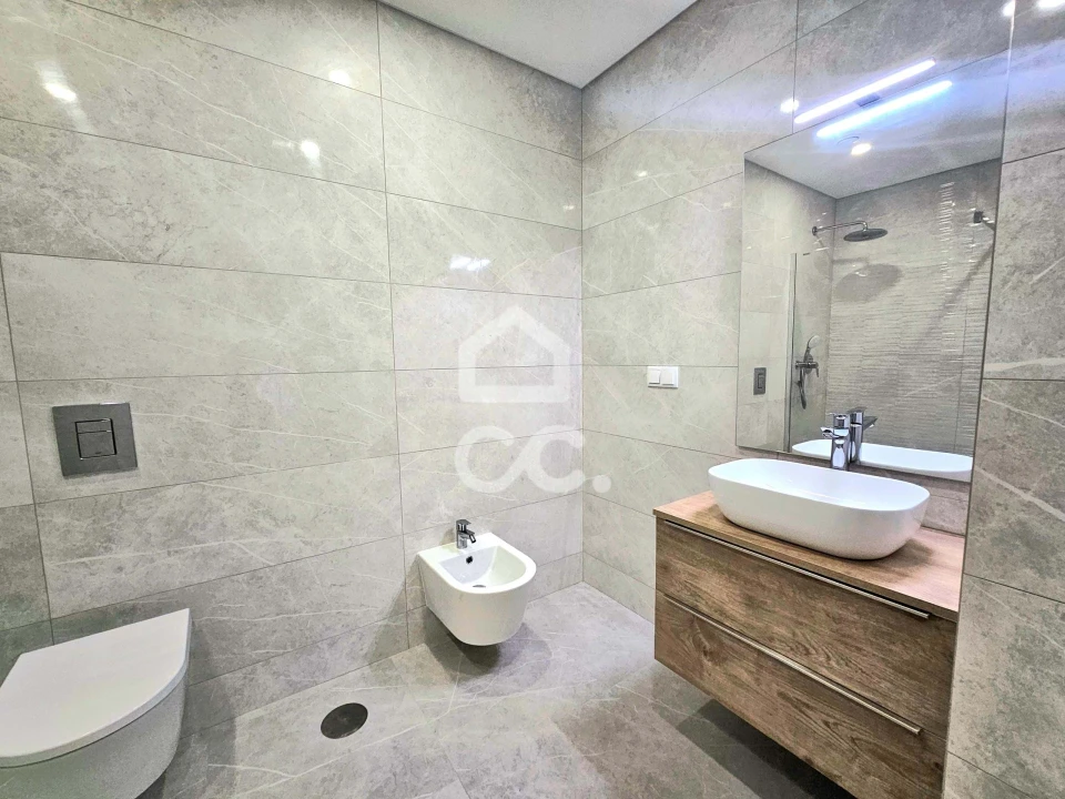 Moradia T3 para Venda em Santo Isidoro Foto 22