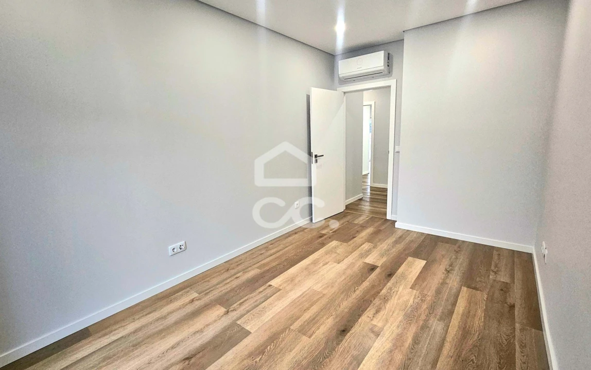 Moradia T3 para Venda em Santo Isidoro Foto 20