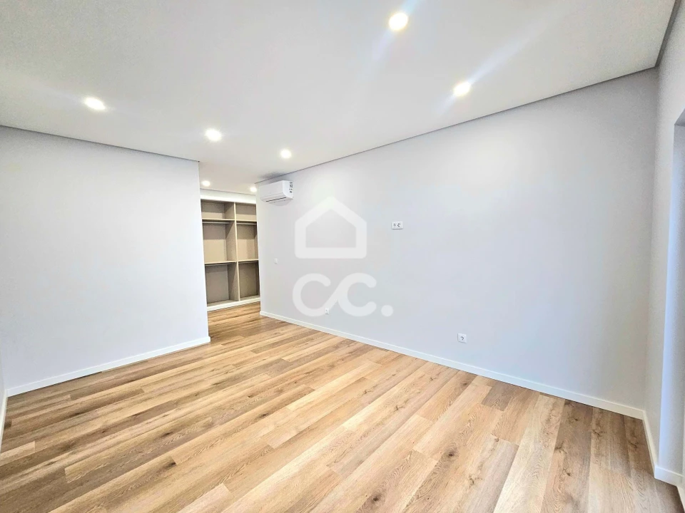 Moradia T3 para Venda em Santo Isidoro Foto 41