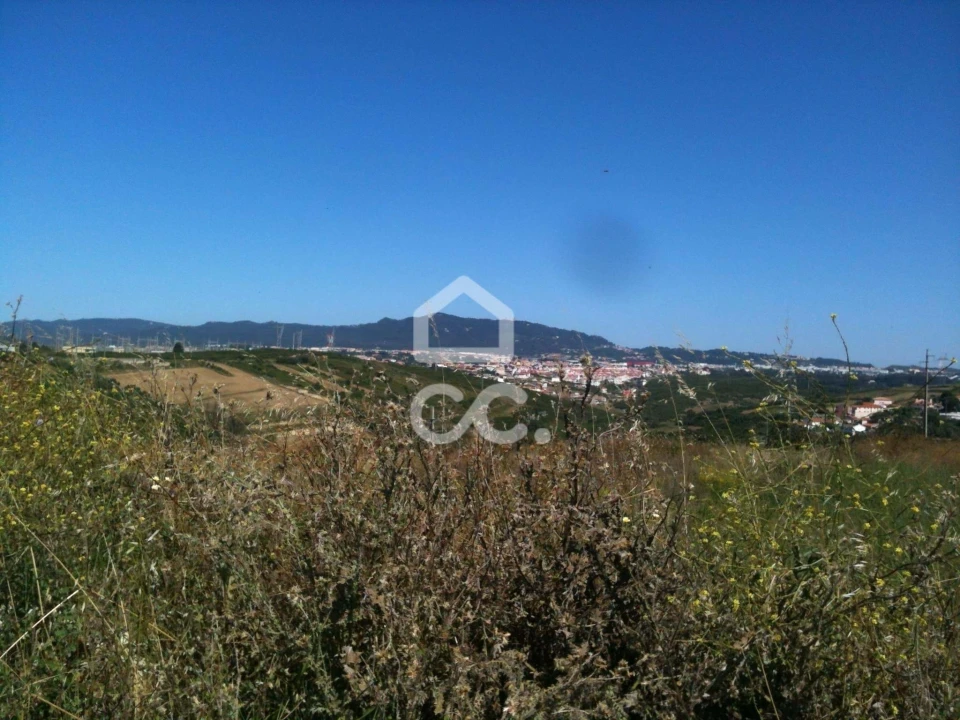 Terreno para Venda em São Domingos de Rana Foto 9