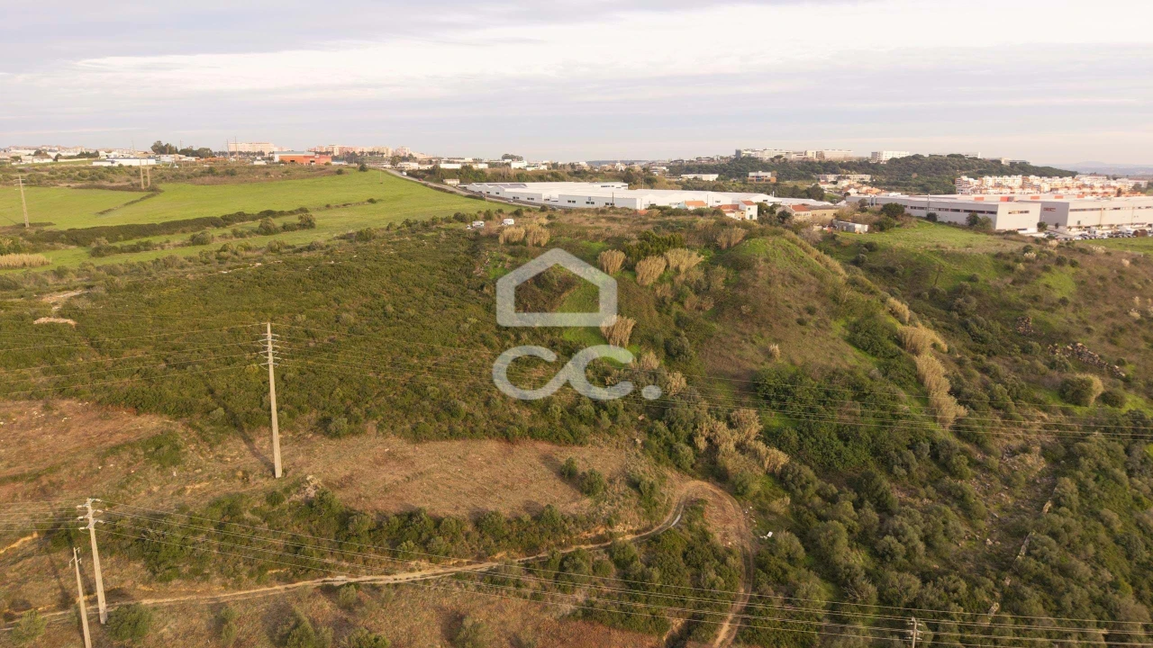 Terreno para Venda em São Domingos de Rana Foto 4