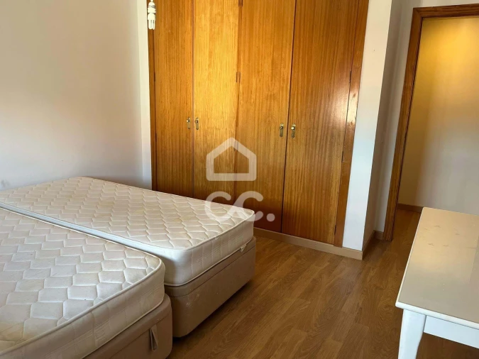 Apartamento T3 para Venda em Santo António dos Cavaleiros e Frielas Foto 11