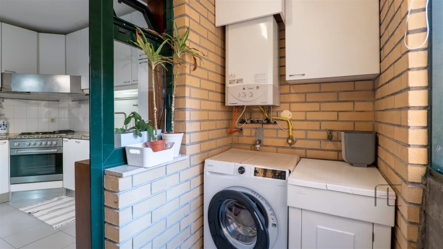 Apartamento T5 para Venda em São Mamede de Infesta e Senhora da Hora Foto 12