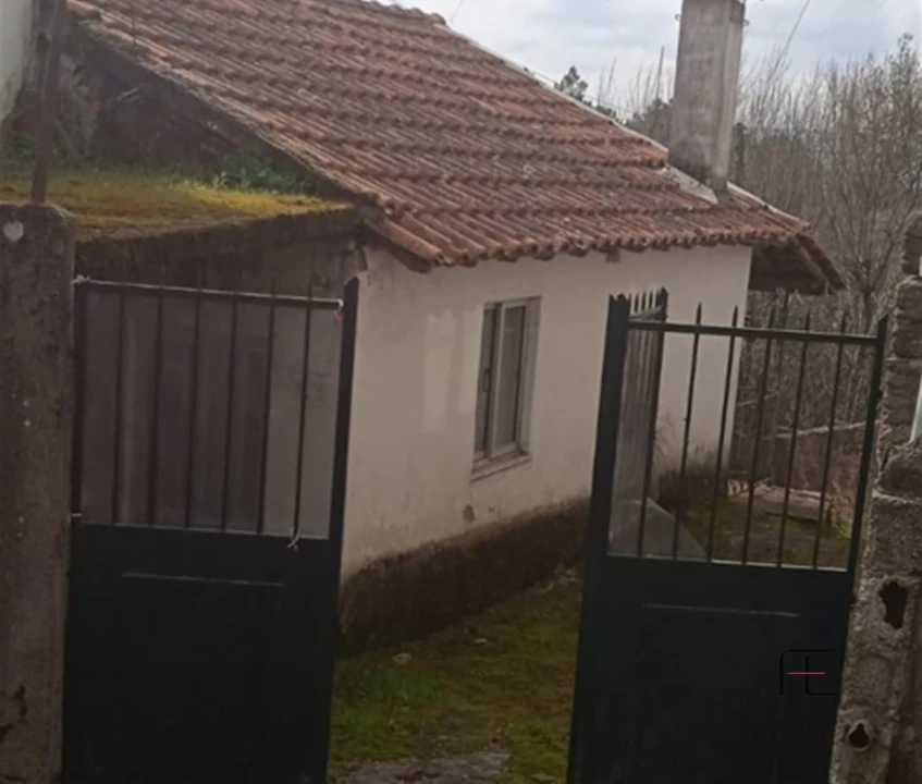 Moradia T4 para Venda em Murça Foto 1