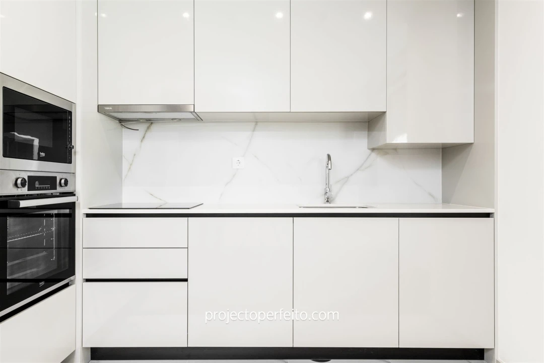 Apartamento T1 para Arrendamento em Espinho Foto 7