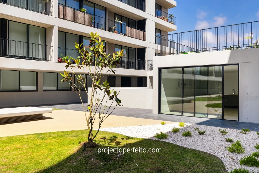 Apartamento T1 para Arrendamento em Espinho Foto 1