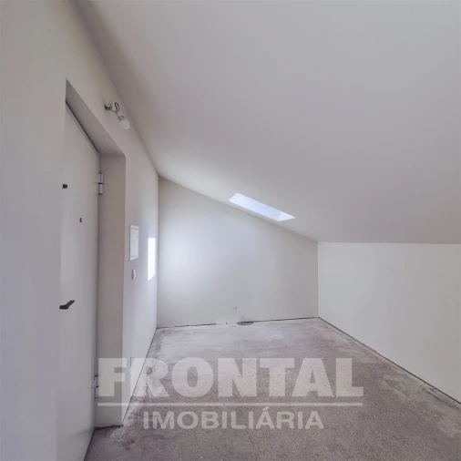 Apartamento T3 para Venda em Paranhos Foto 26