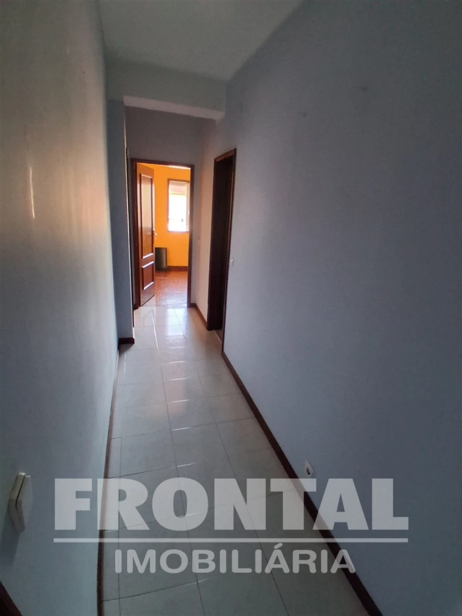 Apartamento T2 para Venda em Baguim do Monte (Rio Tinto) Foto 10