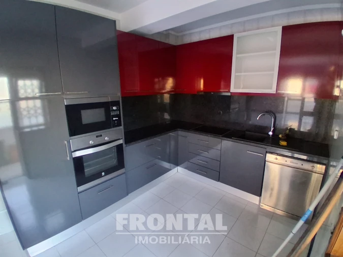 Apartamento T2 para Venda em Baguim do Monte (Rio Tinto)