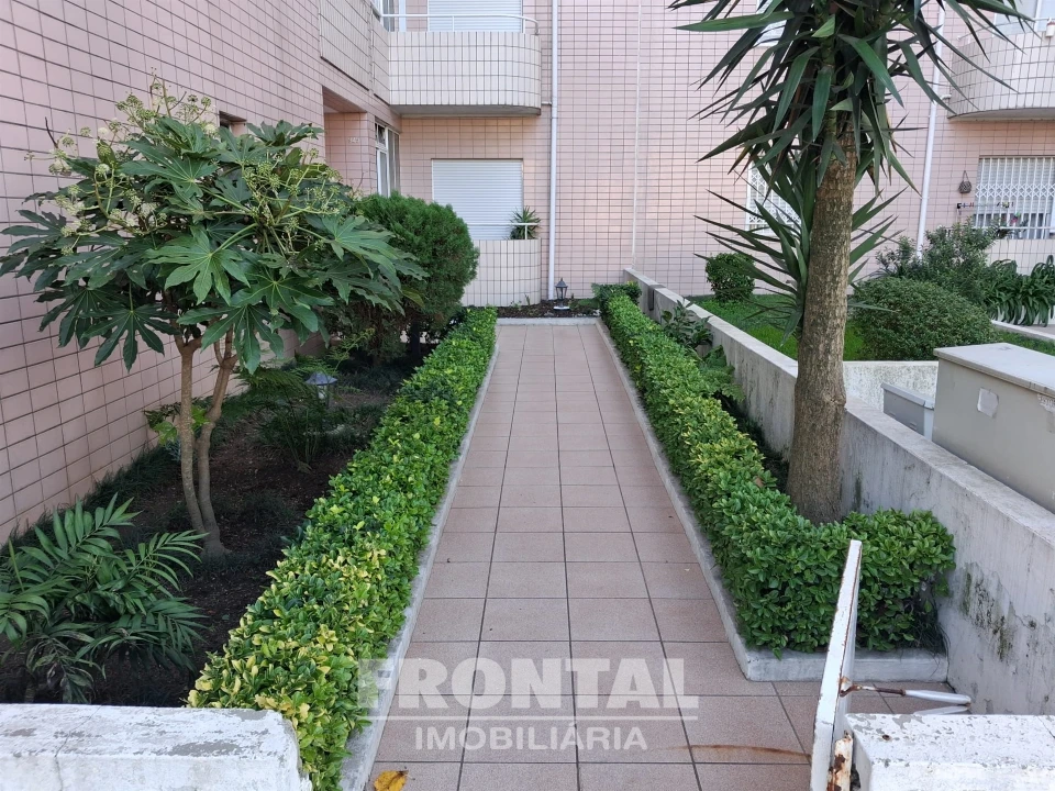 Apartamento T2 para Venda em Baguim do Monte (Rio Tinto) Foto 21