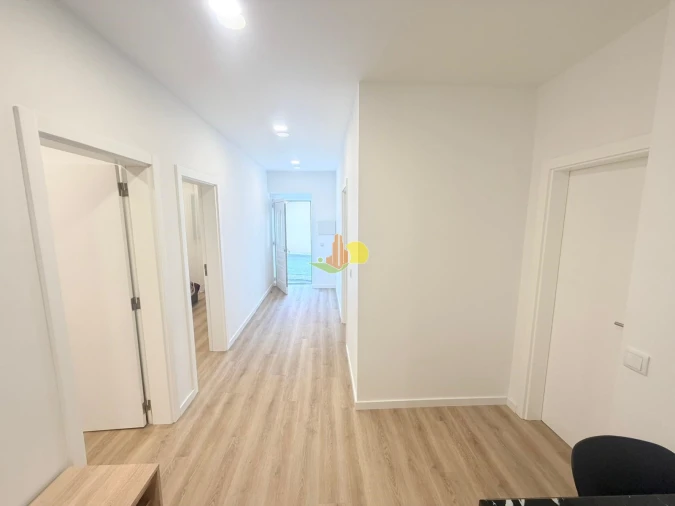 Apartamento T3 para Arrendamento em Buarcos Foto 6