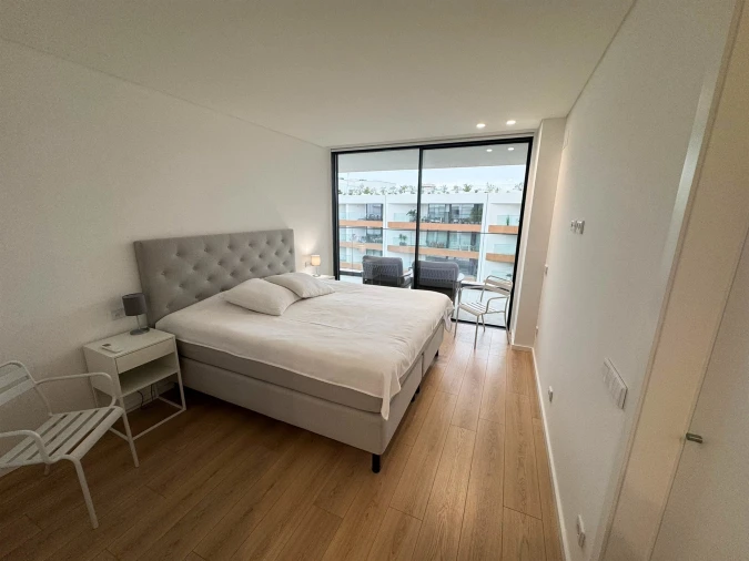 Apartamento T2 para Venda em Olhão Foto 35
