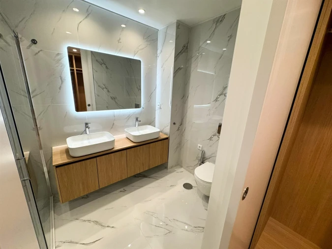 Apartamento T2 para Venda em Olhão Foto 45