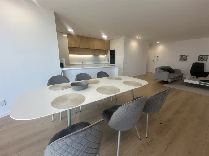 Apartamento T2 para Venda em Olhão Foto 17