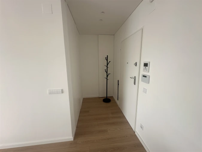 Apartamento T2 para Venda em Olhão Foto 12
