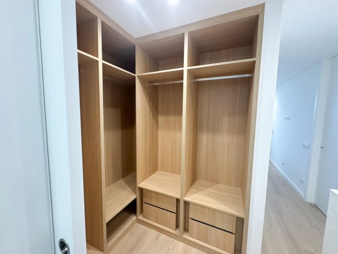 Apartamento T2 para Venda em Olhão Foto 40