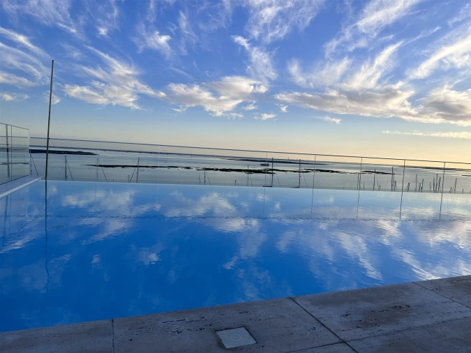 Apartamento T2 para Venda em Olhão Foto 3