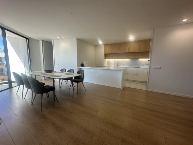 Apartamento T2 para Venda em Olhão Foto 18