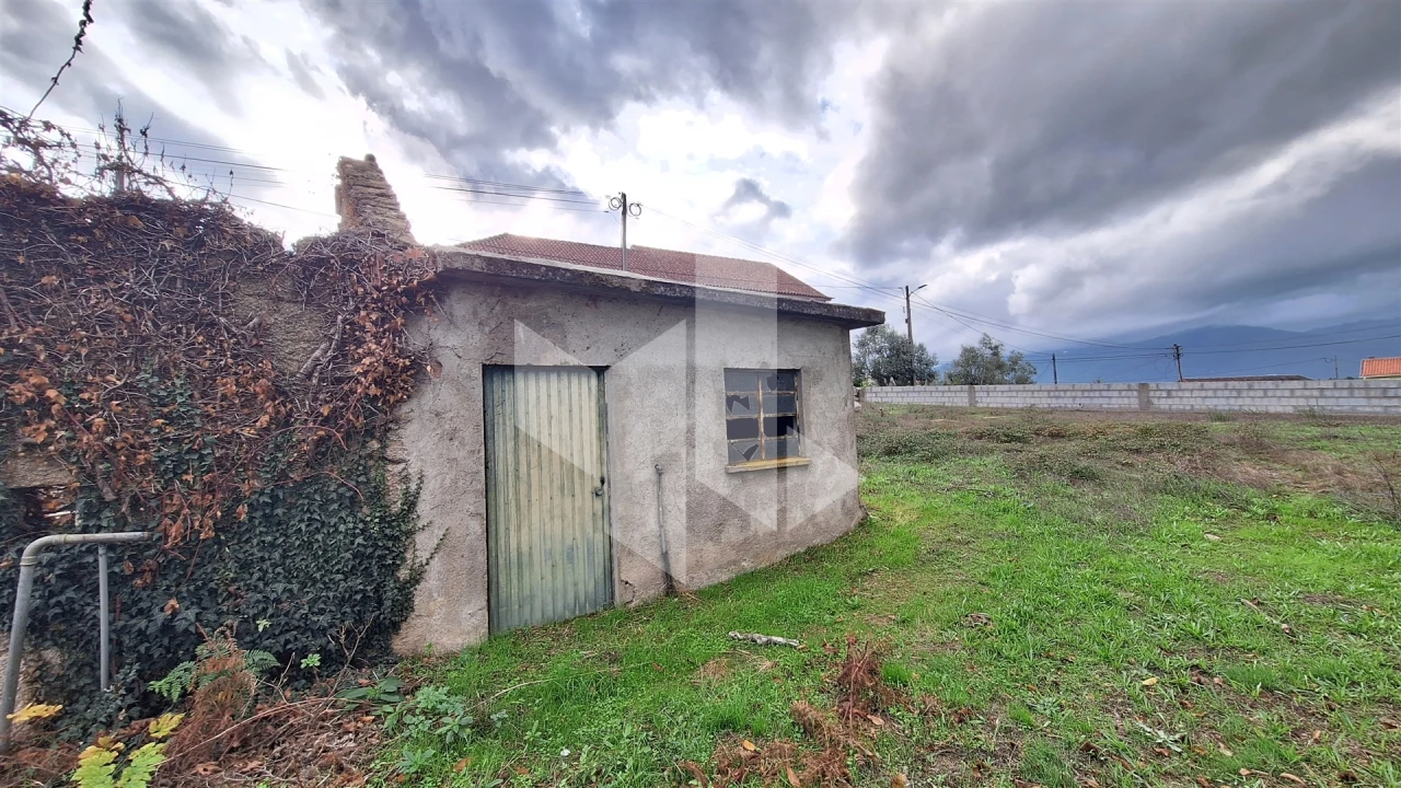 Moradia T0 para Venda em Molelos Foto 7