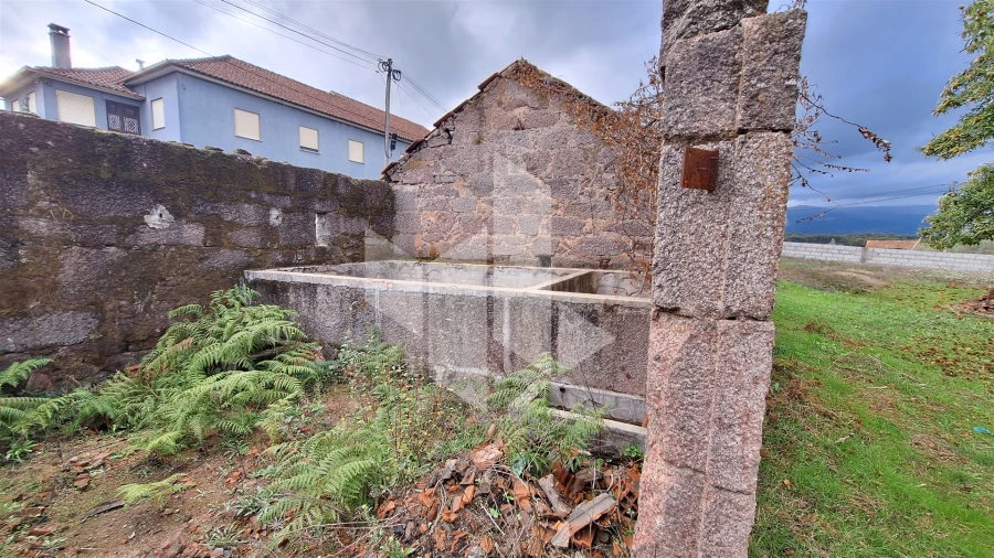 Moradia T0 para Venda em Molelos Foto 5