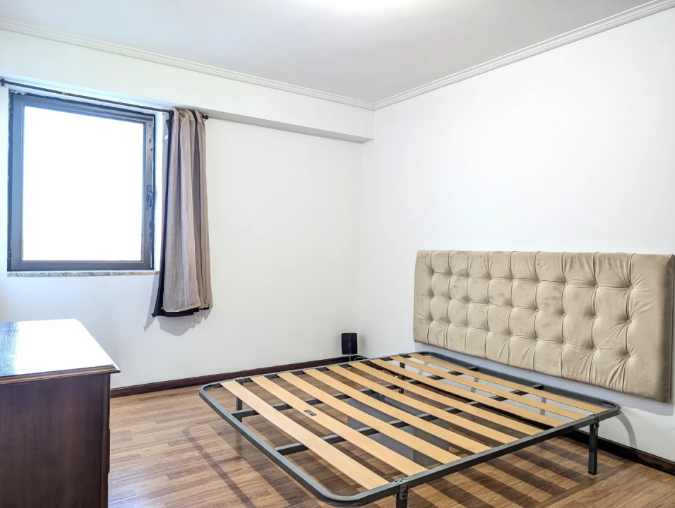 Apartamento T1 para Arrendamento em Glória e Vera Cruz Foto 14