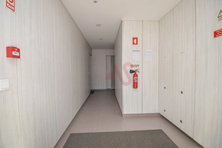 Apartamento T3 para Arrendamento em Odivelas Foto 3